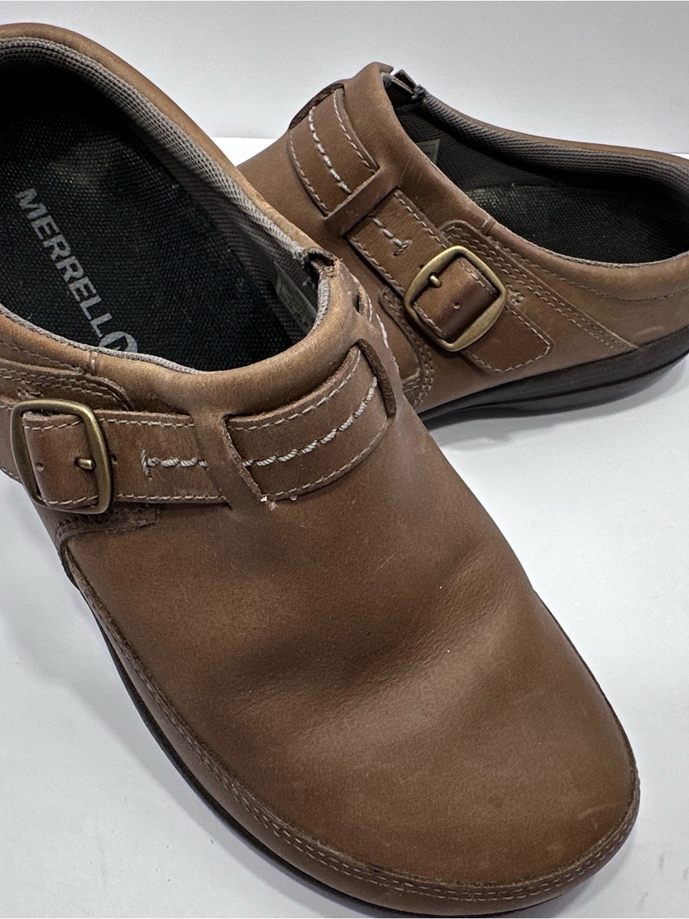 Merrell Women’s ‘Kassie’ Brown Leather Slip-On Clog/Mule with Buckle Size 6.5M